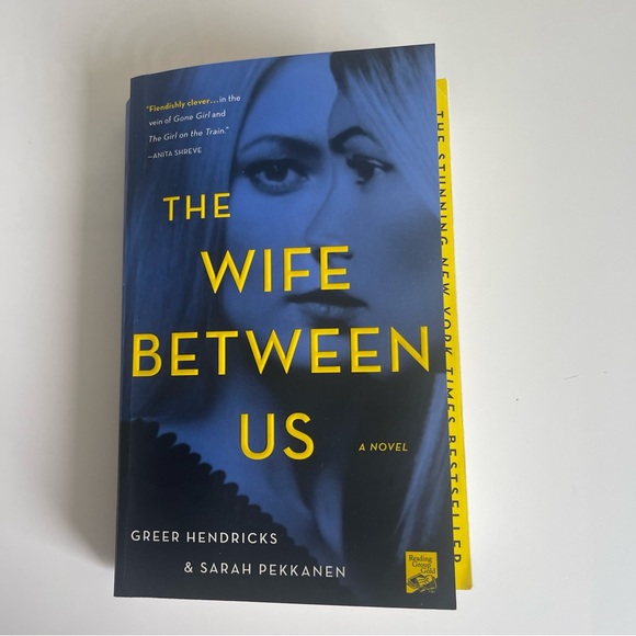 The Wife Between Us - Book by Greer Hendricks - Picture 2 of 5